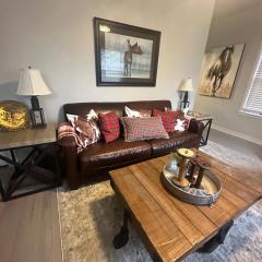 The Birchwood - At Twin Pines-Walk to the Lake!