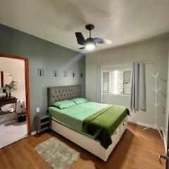 APTO 401 - no centro, pertinho de tudo