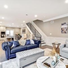 Exceptional Downtown Townhome with Roof Deck -4Bedroom & 3Baths