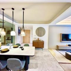Modern Elegance Luxury Living City Center