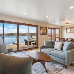 Waterfront Blue Haven w Dock, Garden & Lake Views