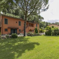 Tuscany’s Hidden Garden Escape