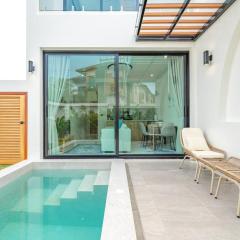 Tropical Holiday Retreat 1BR Villa Near Bangtao