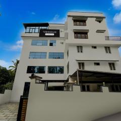 Super Townhouse Thondayad Calicut Formerly Dream Casa