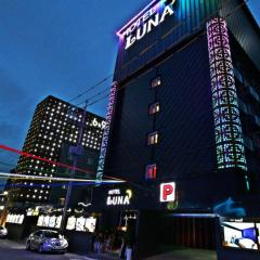 Yeosu Luna Hotel