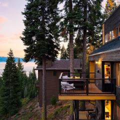 Lake Tahoe Luxury Cabin by AvantStay Lake View