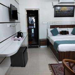 Collection O Uttaranchal University Premnagar