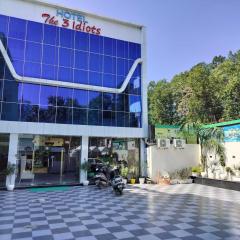 Collection O Uttaranchal University Premnagar