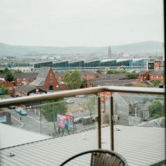 Urban Elegance: Luxury; Sleeps 6