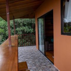 Cabina vista al valle Monteverde