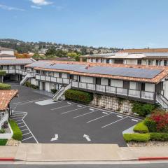 Days Inn by Wyndham Monterey Downtown