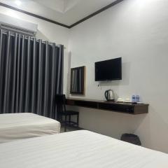 Avenue Hotel VangVieng