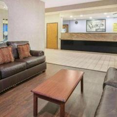 Super 8 By Wyndham Garland North Dallas Area