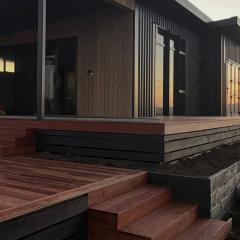 Golden Ridge Retreat