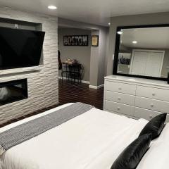 Elegant Modern Studio in Prime Location