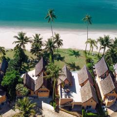 Tankini Beachfront Villa