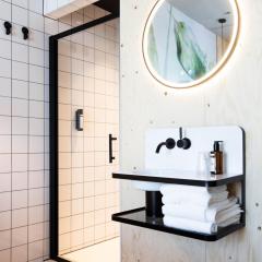 The Urban Hotel MOLOKO - Sleep & Shower - digital key by SMS