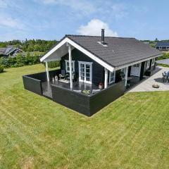 Lovely Home In Skjern With Wifi