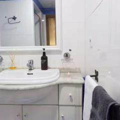 Habitación con baño compartido en Alicante 2