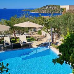 Seaview Villa Ana – A Luxurious Escape Featuring a Private Pool, 6 Bedrooms, Spa Zone, and Just 450m from the Beach