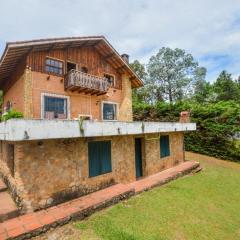 Charmosa Casa Familia