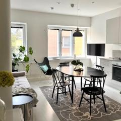 Entinen Alkon HELSINKI 13 myymälä - nyt moderni ja viihtyisä koti