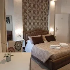 Castel S Angelo Rooms - Direct bus to and from Fiumicino Apt
