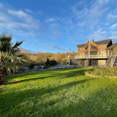 Le Clos des Cigognes - Architect-designed house near Omaha Beach