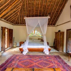 Private bush camp with pool cottages tents - 2332