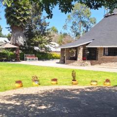 Kiserian cottage with gazebo garden grill - 2343
