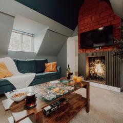 Apt 5 Manor House - 3 Bed 2 bathroom sleeps 5 parking wifi