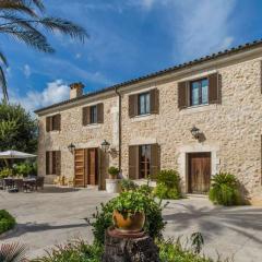 Cadell Gran by Vintage Travel