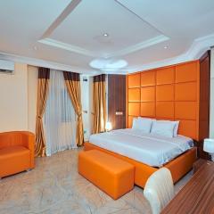 Apartment 550 Suites