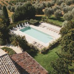 Villa Italiana Con Piscina Tra Gli Ulivi