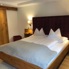 Hotel Garni Central - Zimmer - Studios - Apartments