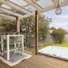 Good Vibes at Surf Beach with Spa