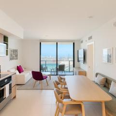 Luxury 3BR Apt with Epic Biscayne Bay Views