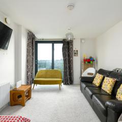 Modern flat in North London close to tube