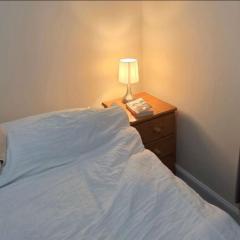 Cozy Guest Room in Colchester - Perfect for Travelers