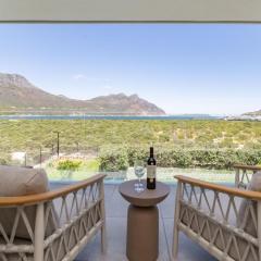 Beach House Coastal Studio with Pool Hout Bay