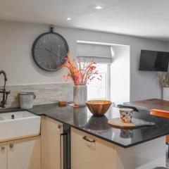 Mill House - Uk50646