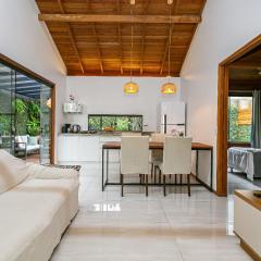 Casa no Campeche,perto do Aeroporto e praia