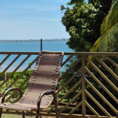 Rancho com acesso direto ao rio, área verde e lazer completo