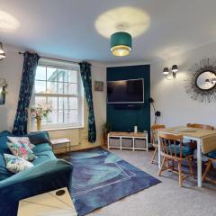 Spacious 3-Bed Near Battersea Power Station & Tube