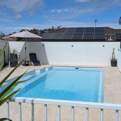 Heated Pool Fireplace Games Room and Pet Friendly