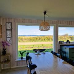 Renovated Beach House With Ocean View