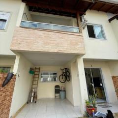 Duplex Ingleses 2 dormitórios - Florianópolis