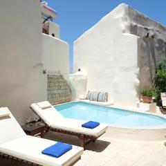 Casa Sofia Apt#1, By Hellocrete