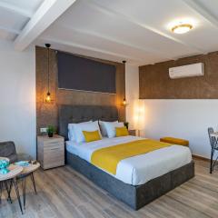 Rooftop apartment,in the heart of old town!