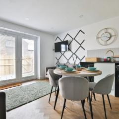 North Road Urban Retreat – 2-Bed Apartment